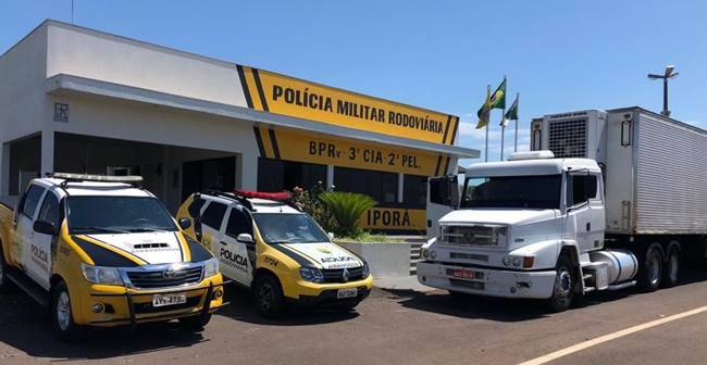Caminhão com placas de Garuva é preso no Paraná com 45 Mil maços de cigarros contrabandeados