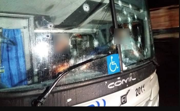 Quatro ônibus são assaltados na BR-376 entre Garuva e Curitiba