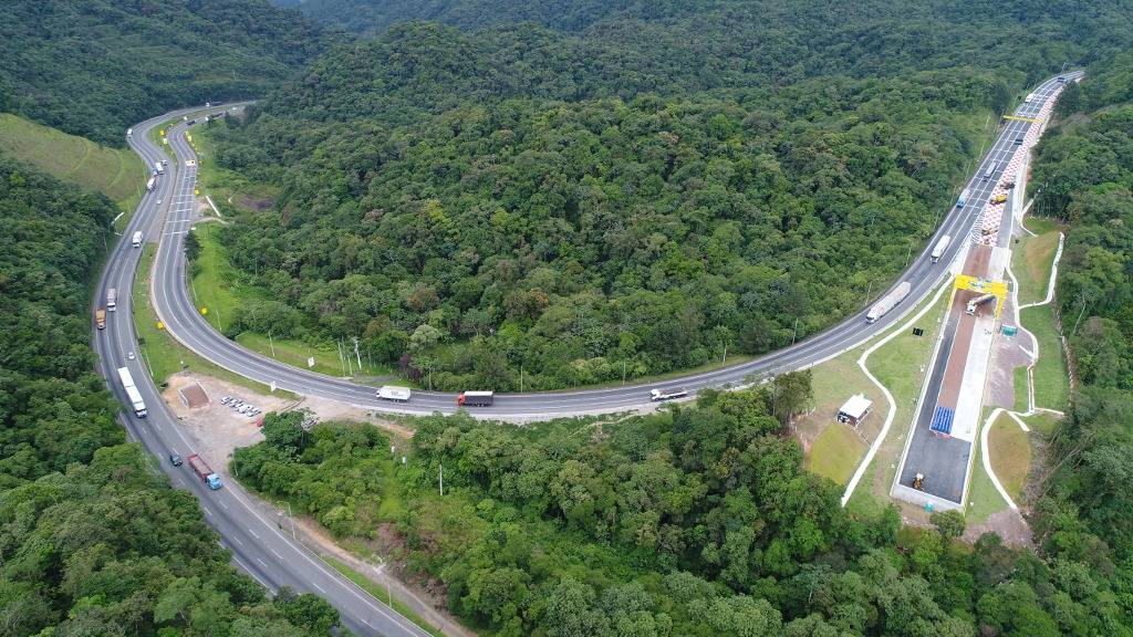 OPERAÇÃO VERÃO: Arteris Litoral Sul prevê média de 54 mil veículos por dia nas praças de pedágio entre Curitiba e Florianópolis