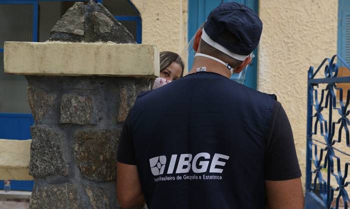 IBGE inicia ação do Censo 2022 pesquisando entorno de domicílios.